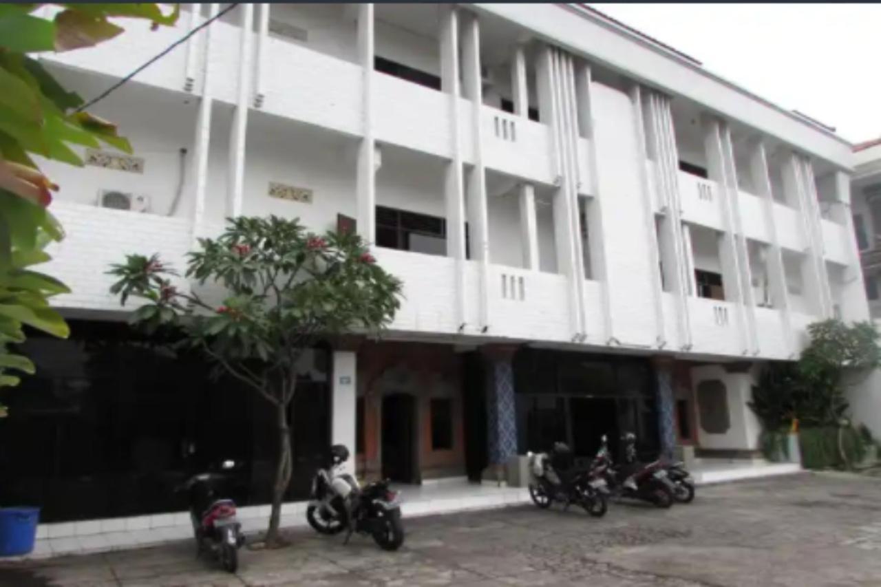 Oyo 90822 Hotel Taman Wisata Denpasar Dış mekan fotoğraf